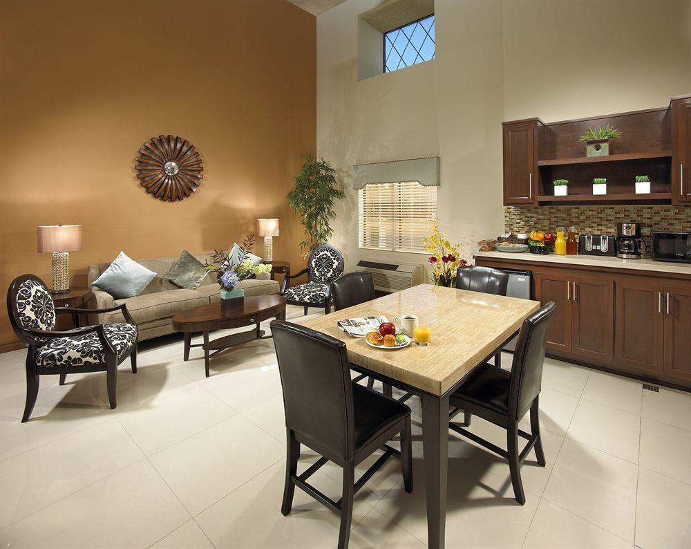 Surestay By Western Anaheim