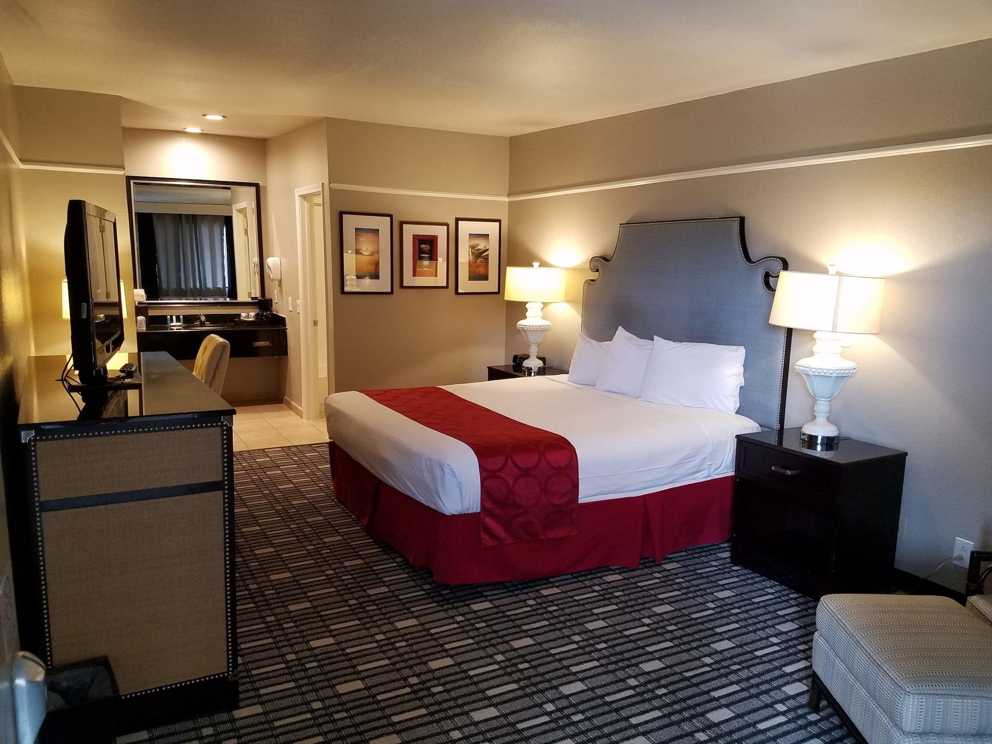 Hotel Surestay By Western Anaheim