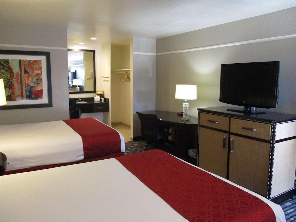 Hotel Surestay By Western Anaheim Buena Park