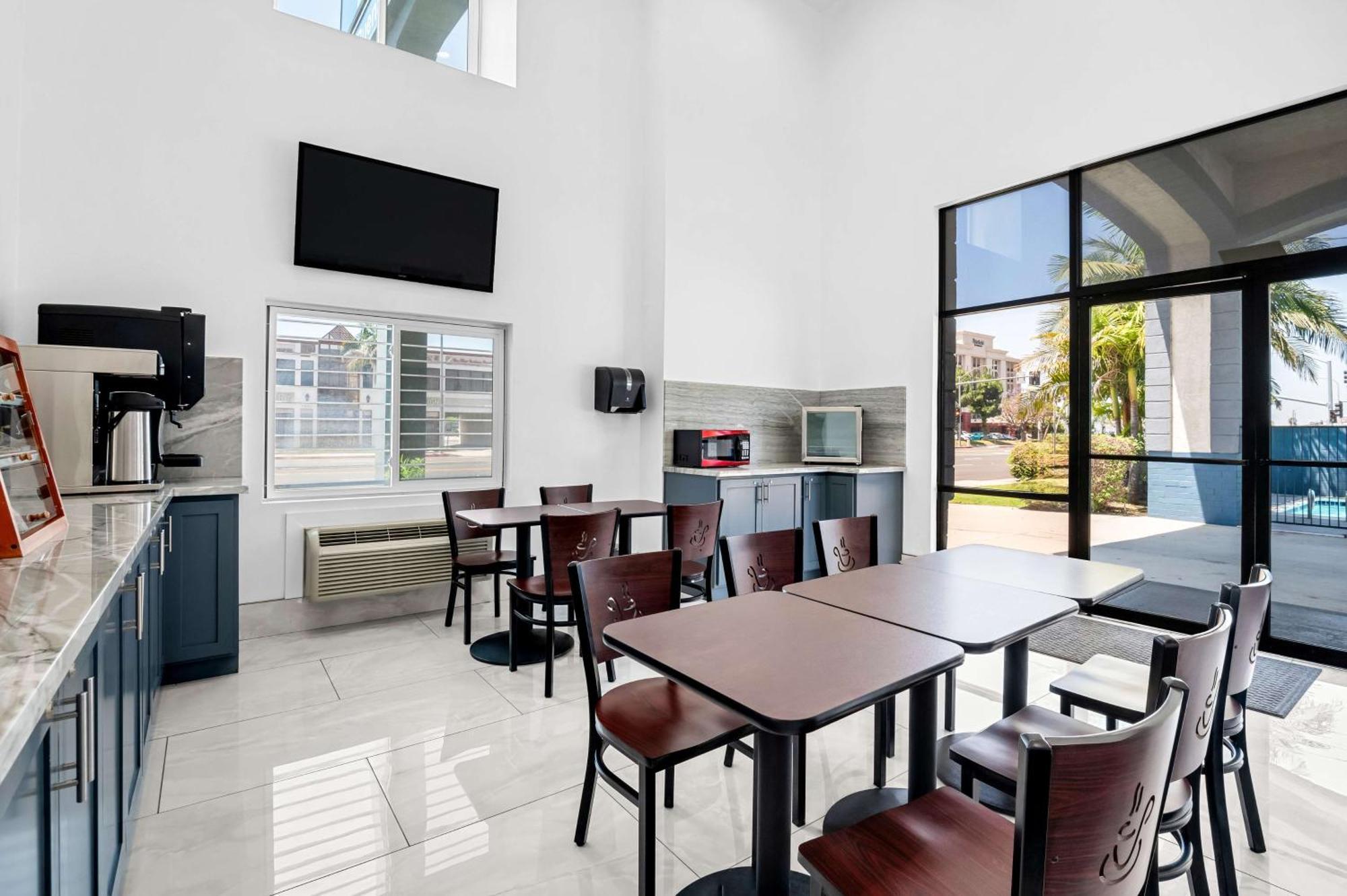 Hotel Surestay By Western Anaheim Buena Park