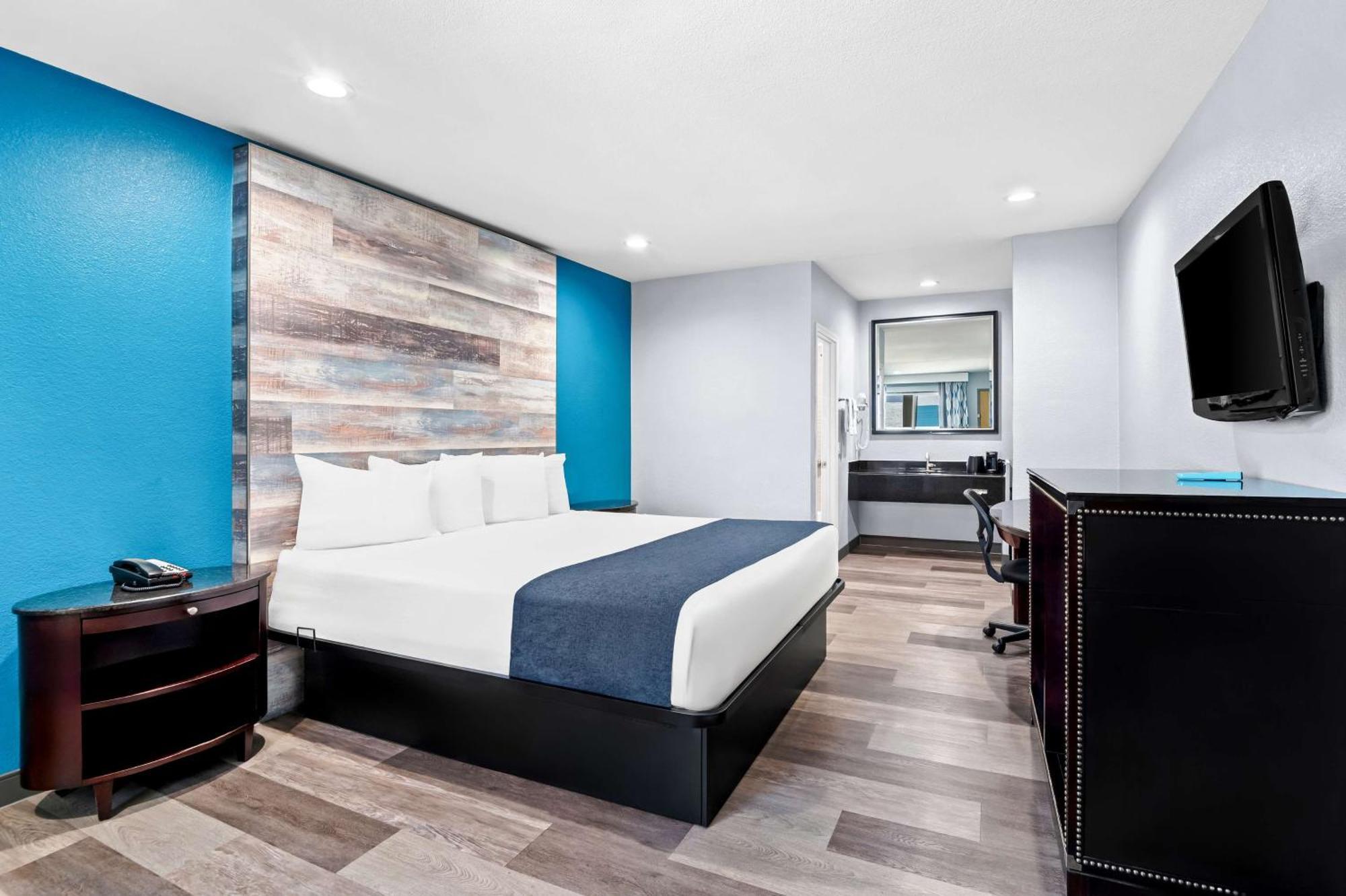 Surestay By Western Anaheim 3*