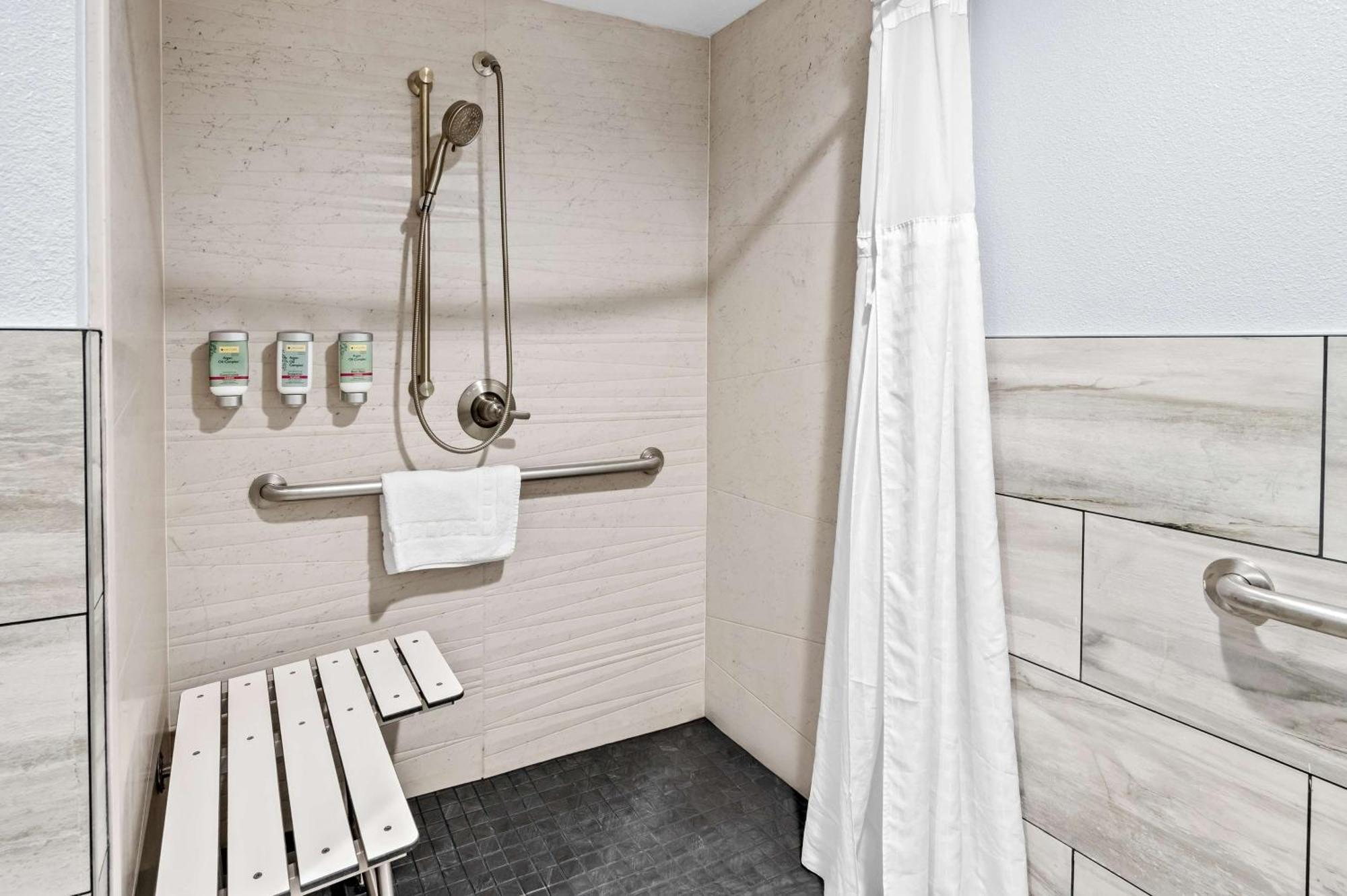 Surestay By Western Anaheim Hotel